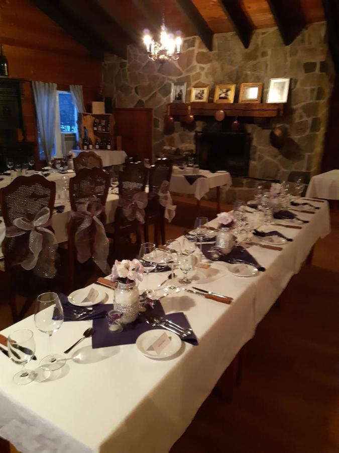 Auberge Ma Maison Sainte-Melanie Buitenkant foto